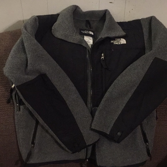 Men’s Jacket - Picture 4 of 5